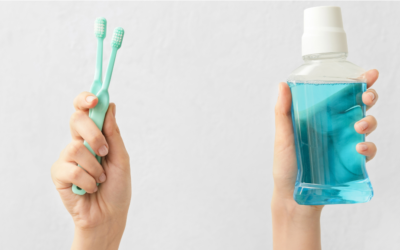 Pourquoi ne devriez-vous pas rincer votre bouche après le brossage ?