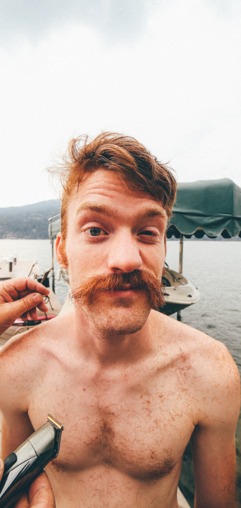 moustache-homme moustache-homme