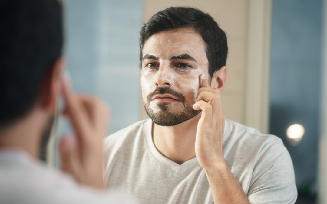 Soin Anti-âge Homme : Stratégies Holistiques et Innovations 2024